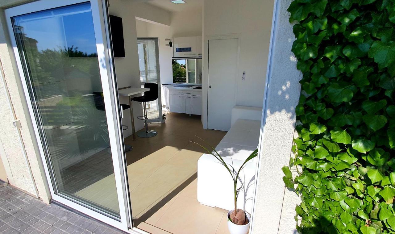 Jacuzzi Penthouse Apartment Matulji Buitenkant foto