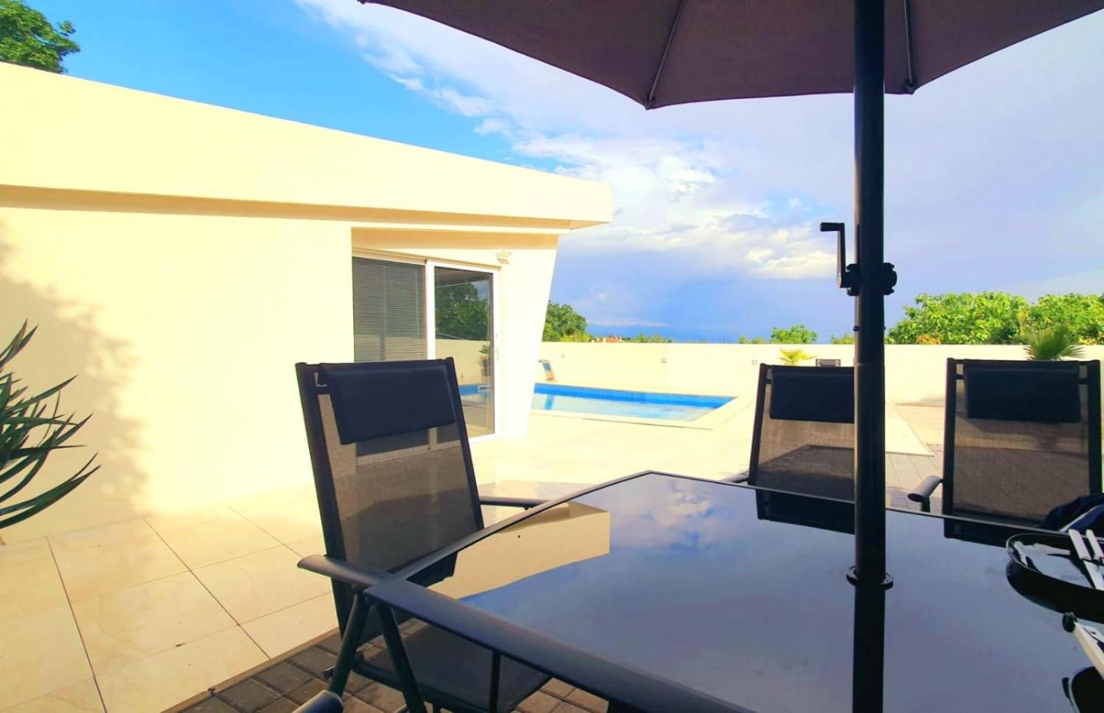 Jacuzzi Penthouse Apartment Matulji Buitenkant foto