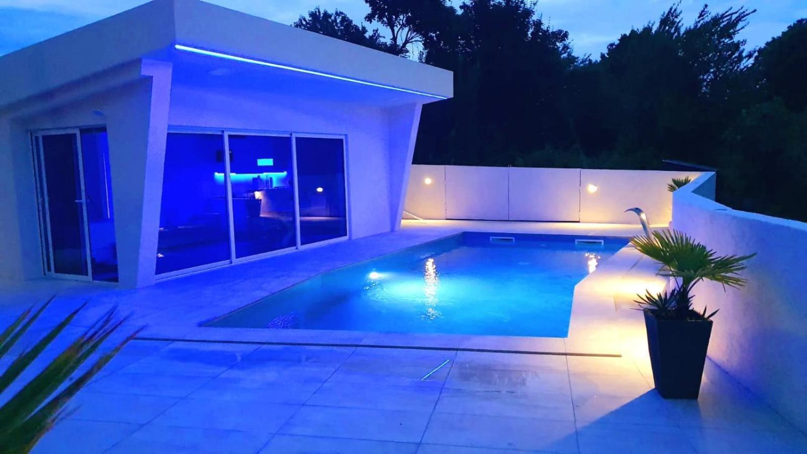 Jacuzzi Penthouse Apartment Matulji Buitenkant foto